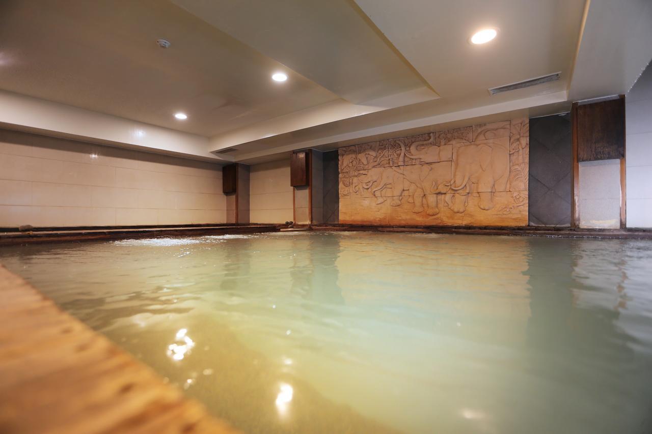 Shan-Yue Hotspring Hotel Taipé Exterior foto