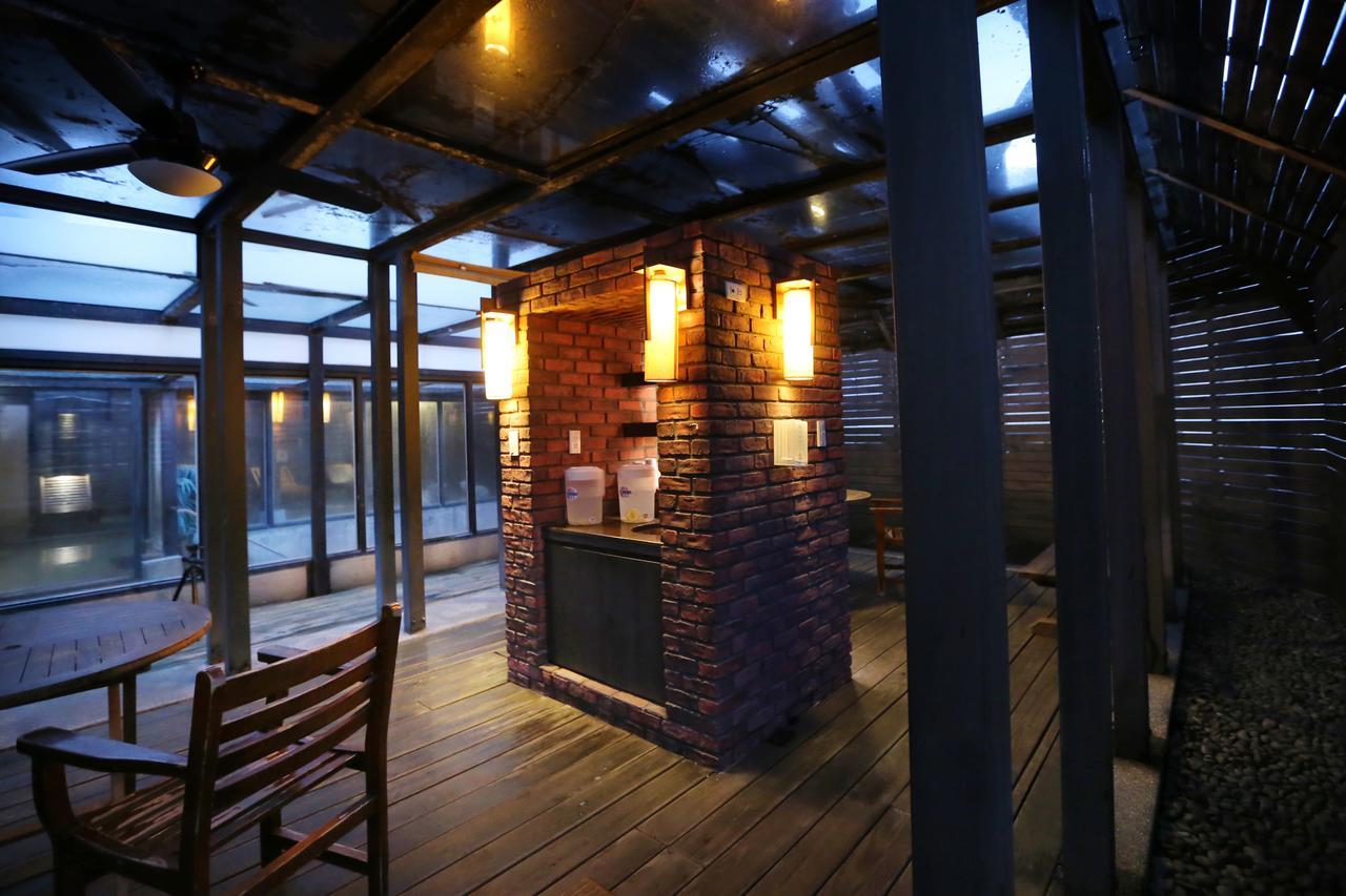 Shan-Yue Hotspring Hotel Taipé Exterior foto